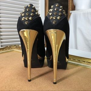 6” Black G by Guess Platform Heels - Gold Studded